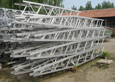 Rahmen-Art-Turm-Aufrichtung bearbeitet die innere Aluminiumlegierung verschieben Derrickkran-Mast