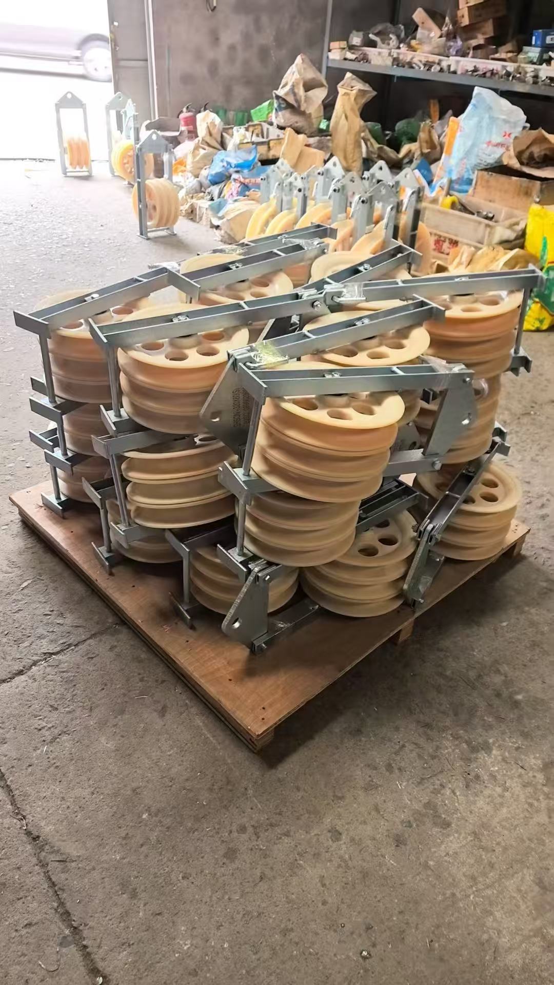 Jüngste Firmenblogs über Wie man das richtige Anti-Torsions-Stahlseil für Freileitungsprojekte auswählt