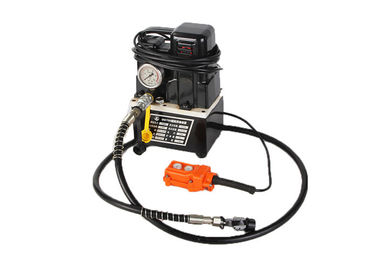 kaufen 700 elektrisches hydraulisches Pumpstations-Modell QQ-700 der Stangen-220V für die Versorgungs-Stromkabel-Ansatz-Kräuselung online manufacture